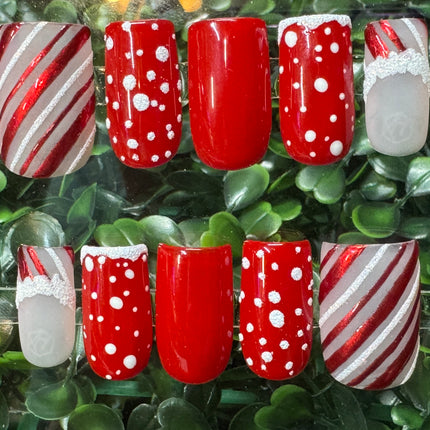 HOLIDAY24 / SQUARE-SHORT / NAIL SET SIZE-LARGE / NAIL COUNT-10