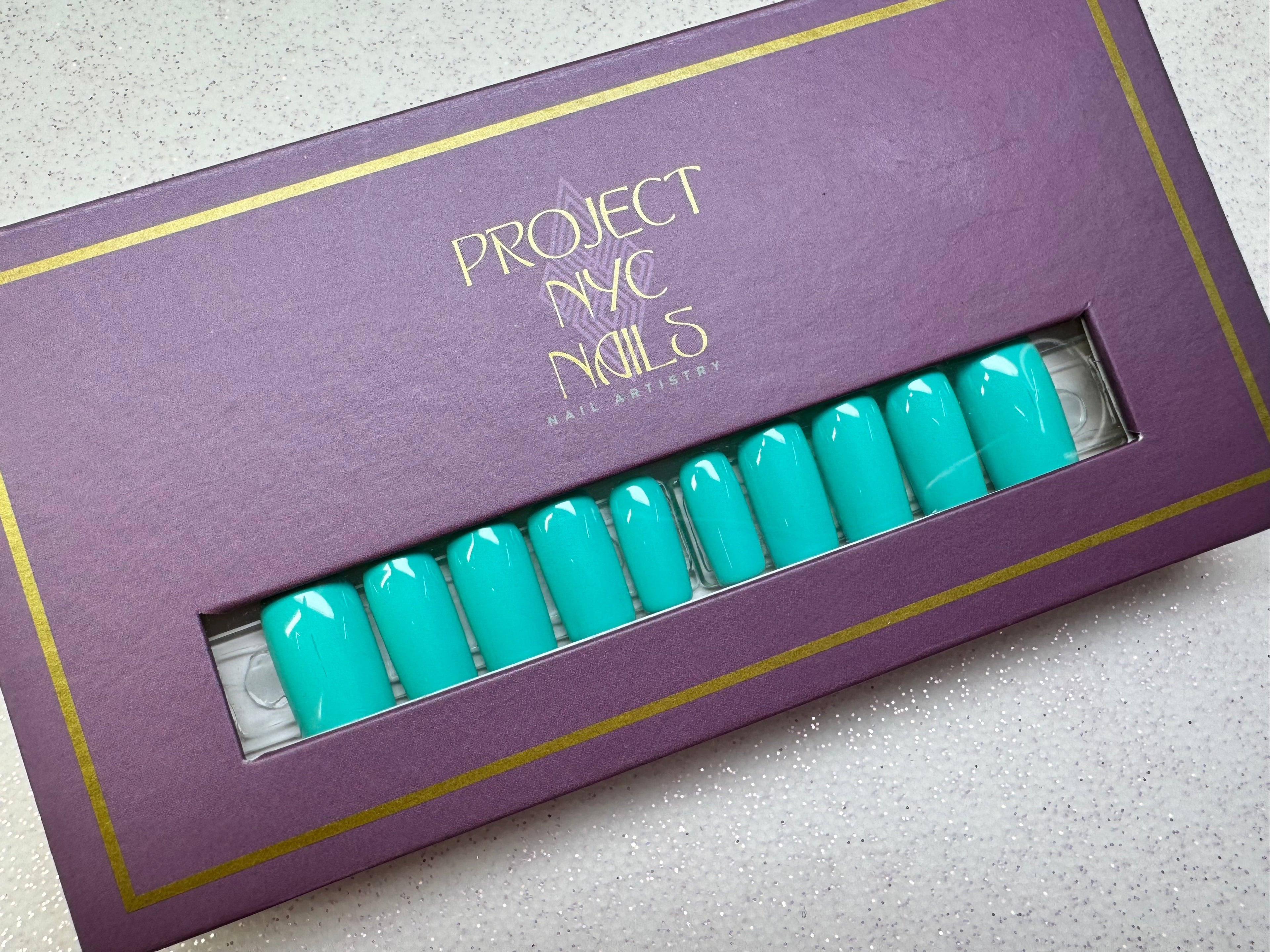 Aqua Summer - Shape: Square / Length: Short - Reusable Press-ons - 28 PCS (14 size options for ea. hand)