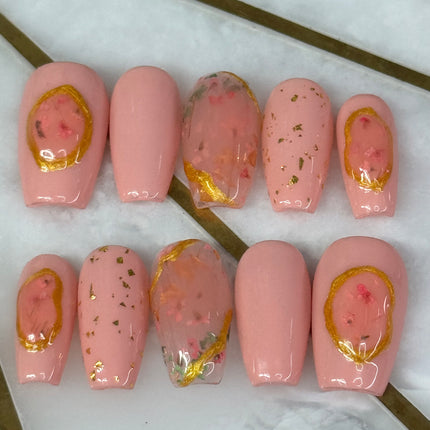 Flower Story Pt. 2 / Shape:Coffin - Length:Short / Set Size: Small of REUSABLE nails