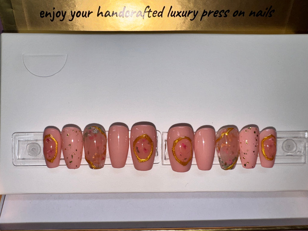 Flower Story Pt. 2 / Shape:Coffin - Length:Short / Set Size: Small of REUSABLE nails