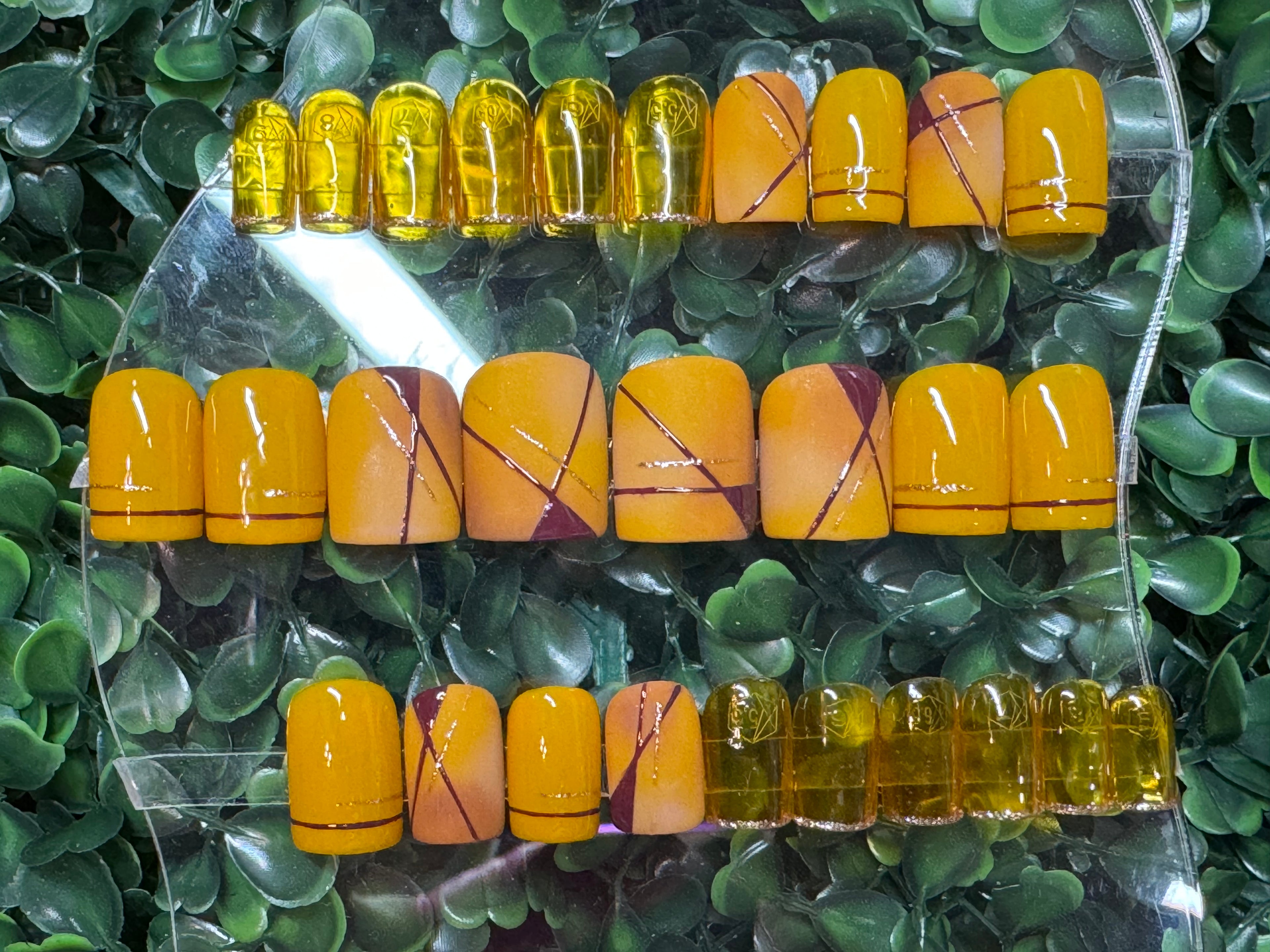 HARVEST - SET OF 28 NAILS - SQUARE / X-SHORT