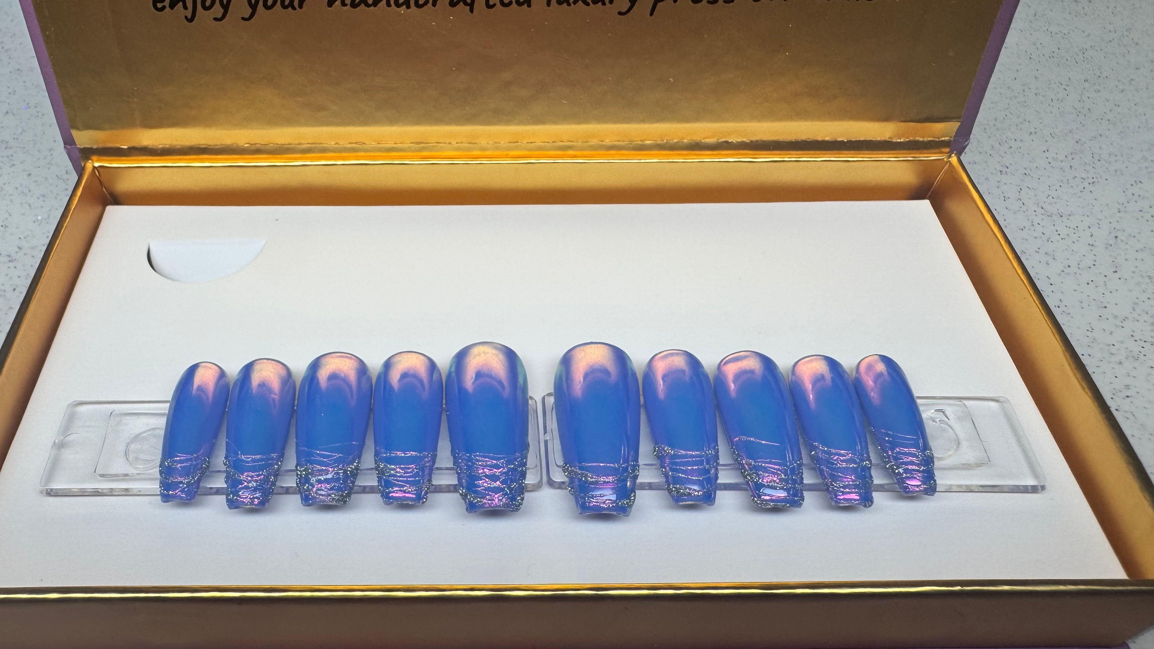 MoonliteNYC: Length/Medium, Shape/Coffin, 10 PCS reusable press-ons, Set Size: Small