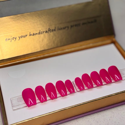 The City’s Pink - Short/Coffin - Set of 28 Reusable Press-ons (14 nail sizes for ea. hand)