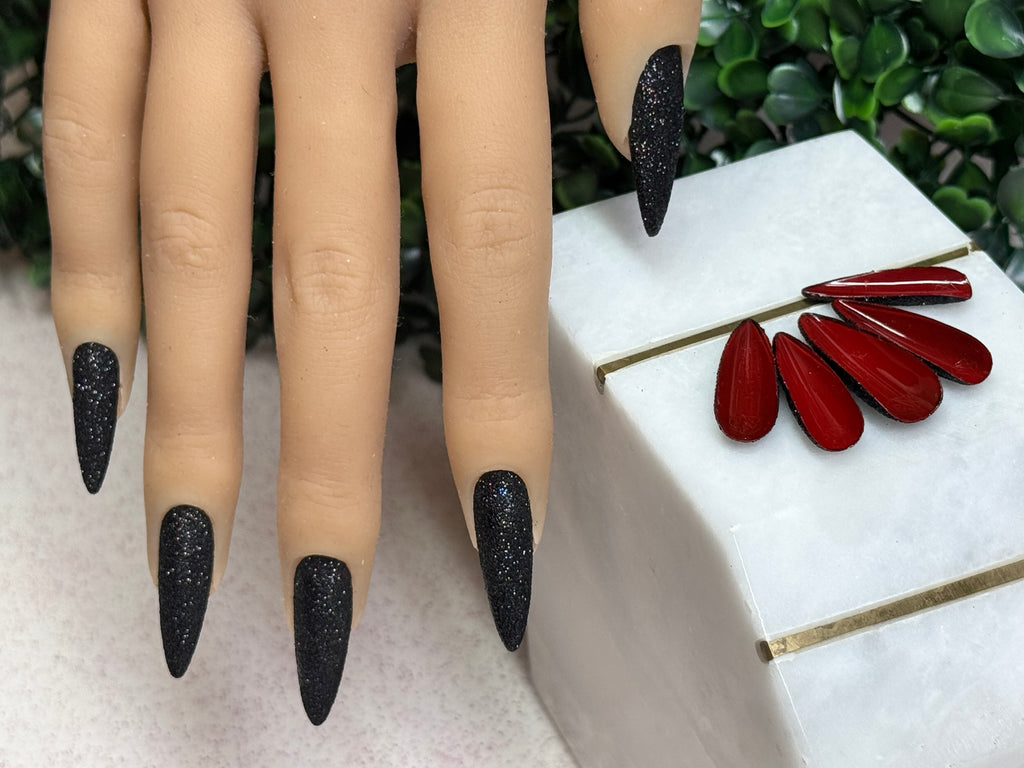 NYC RED BOTTOMS / ALOMD-LONG / SET SIZE X-SMALL / NAIIL COUNT: 10