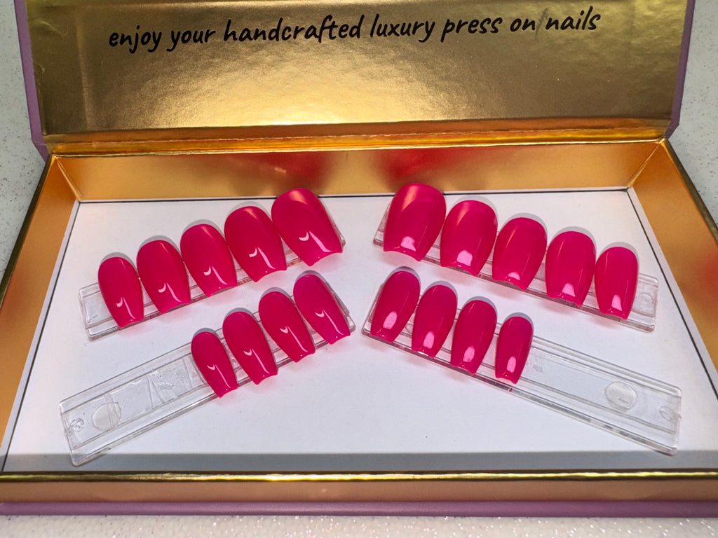 The City’s Pink - Short/Coffin - Set of 28 Reusable Press-ons (14 nail sizes for ea. hand)