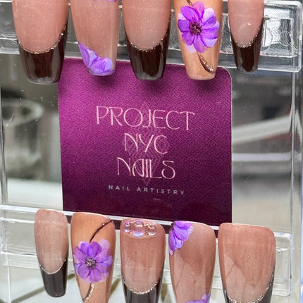 Fall Bound / Shape:Coffin - Length:Medium/ Set Size:Medium / Reusable False nails