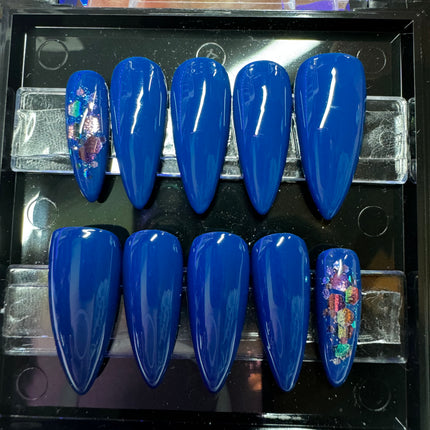 Blu - Set of 20 Nails - STILETTO/MEDIUM