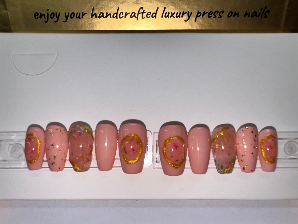 Flower Story Pt. 2 / Shape:Coffin - Length:Short / Set Size: Small of REUSABLE nails