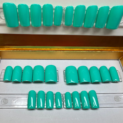 Solid Aqua Summer - Reusable Short/Square Press-ons - 28 Nails options (14 size options for ea. hand)