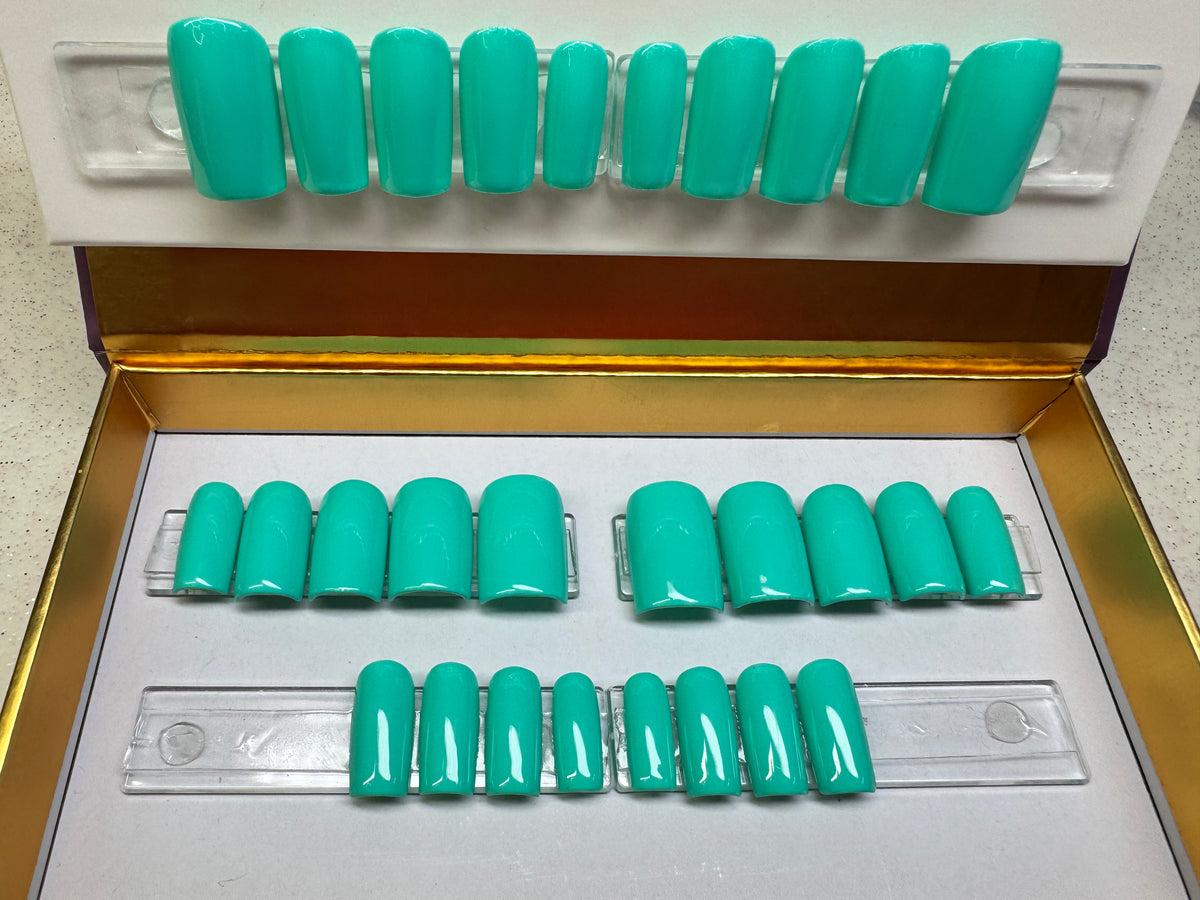 Aqua Summer - Shape: Square / Length: Short - Reusable Press-ons - 28 PCS (14 size options for ea. hand)