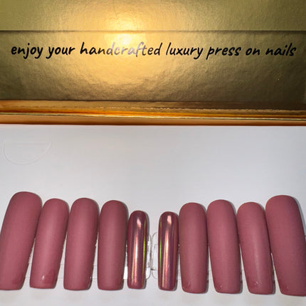 Fall Blush / Long - Square / Nail set of 28 (14 sizes for each hand)