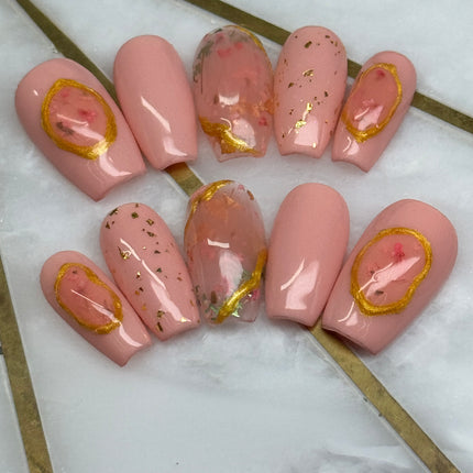 Flower Story Pt. 2 / Shape:Coffin - Length:Short / Set Size: Small of REUSABLE nails