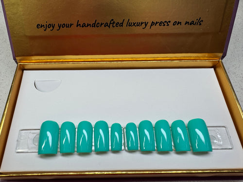 Aqua Summer - Shape: Square / Length: Short - Reusable Press-ons - 28 PCS (14 size options for ea. hand)