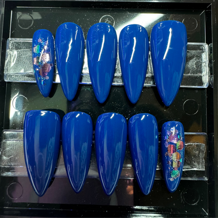 Blu - Set of 20 Nails - STILETTO/MEDIUM