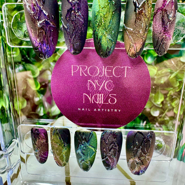 NYC UNDERGROUND / ROUND - MEDIUM / Set Size: X-Small / Set of 10 Nails