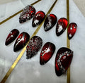 Dawn / Set Size: Small / Length: X-Short / Shape: Stiletto / 10 Press-ons / Reusable Nails