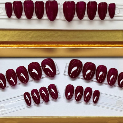 First Sign of Fall - Shape/Almond- Length/Short - Set of 28 False Nails - REUSABLE NAILS