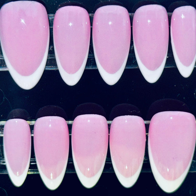 CLASSIC FRENCH - Set of 28 Nails - Almond/Medium - REUSABLE