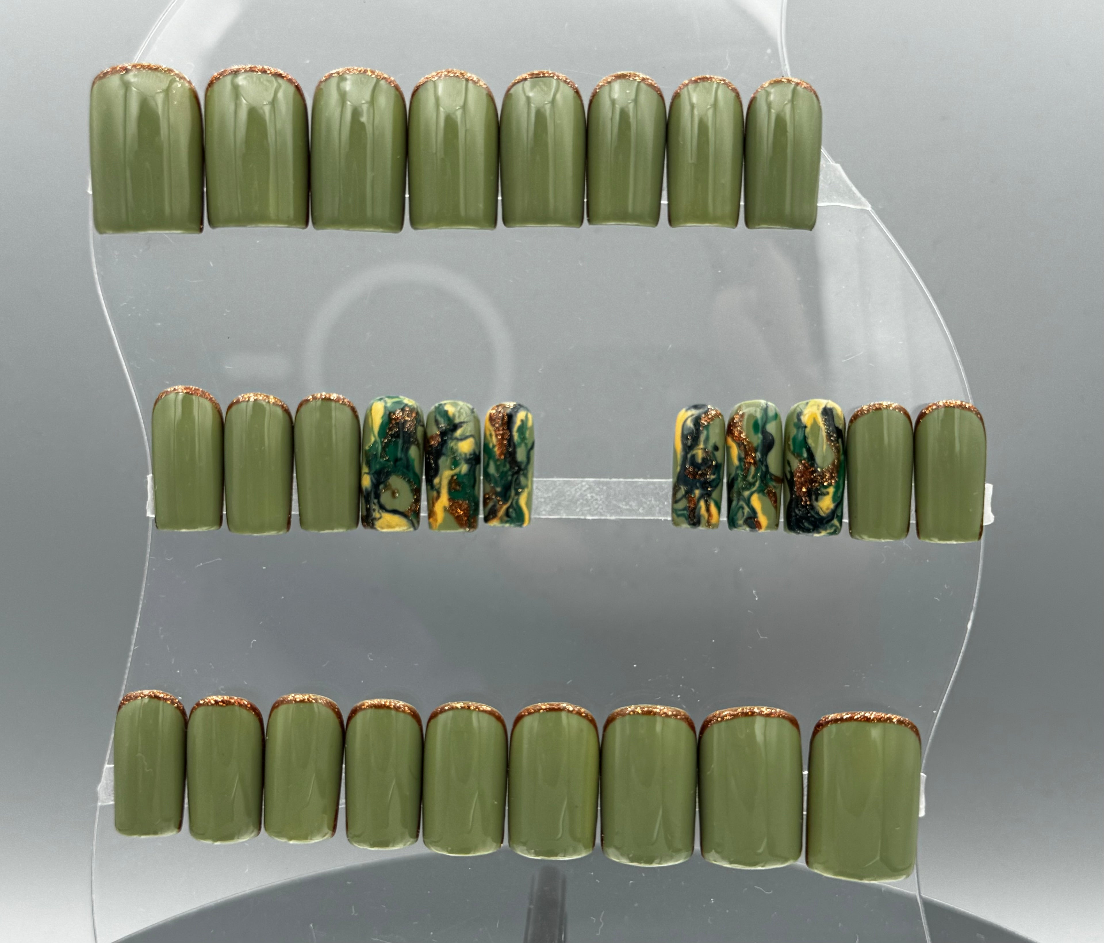 NYC GREEN FOREST - Set of 28 Nails - Square/Short