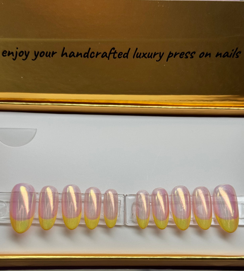 French Chrome Lemonade - Shape:Round  - Length:Med / Set Size:Small / Set of 10 Reusable Nails