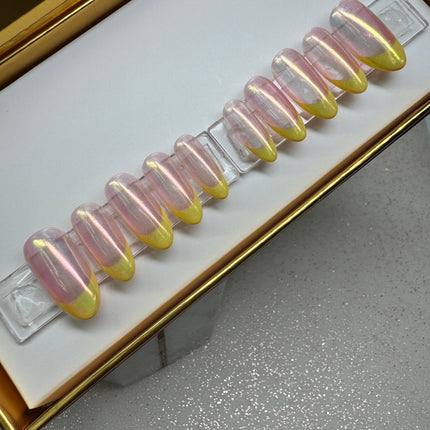 French Chrome Lemonade - Shape:Round  - Length:Med / Set Size:Small / Set of 10 Reusable Nails